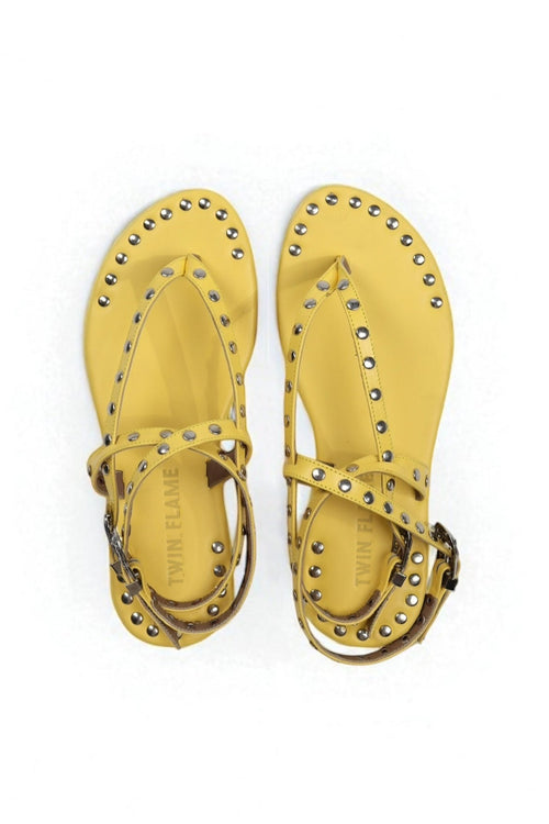 CUSTARD PIERCED SANDAL